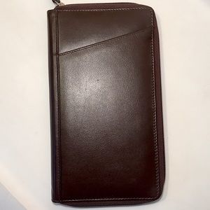 New Genuine Leather Passport Wallet Case $125 Brn